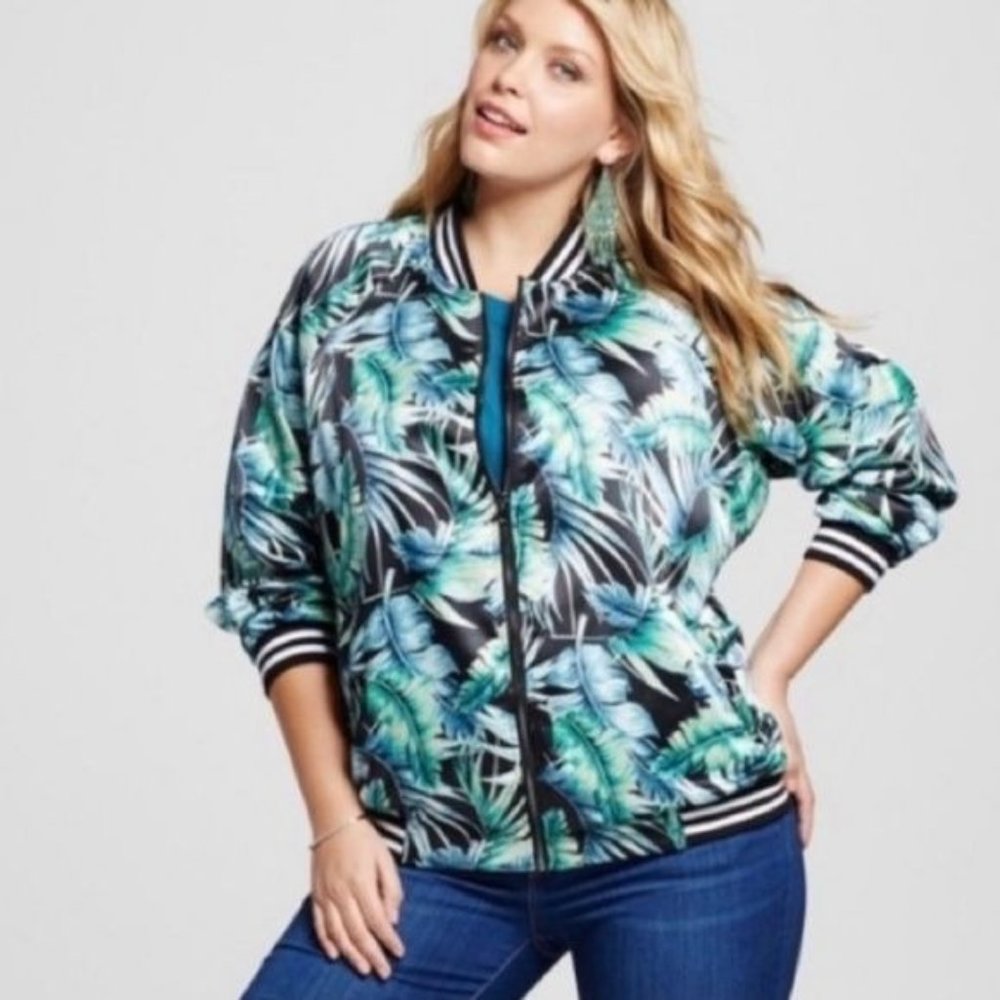 Ava & Viv Black Tropical Print Bomber Jacket